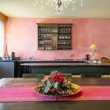 Bohemian Spacious And Loft Apartment *